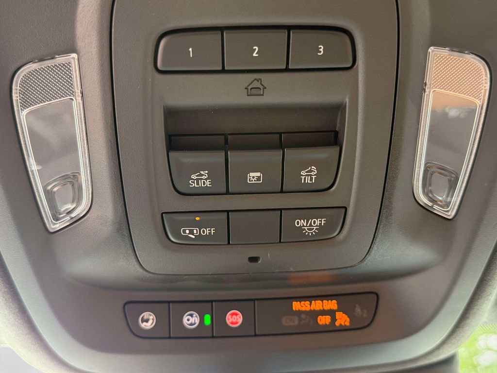 Used 2025 Cadillac CT5 V RWD image 28