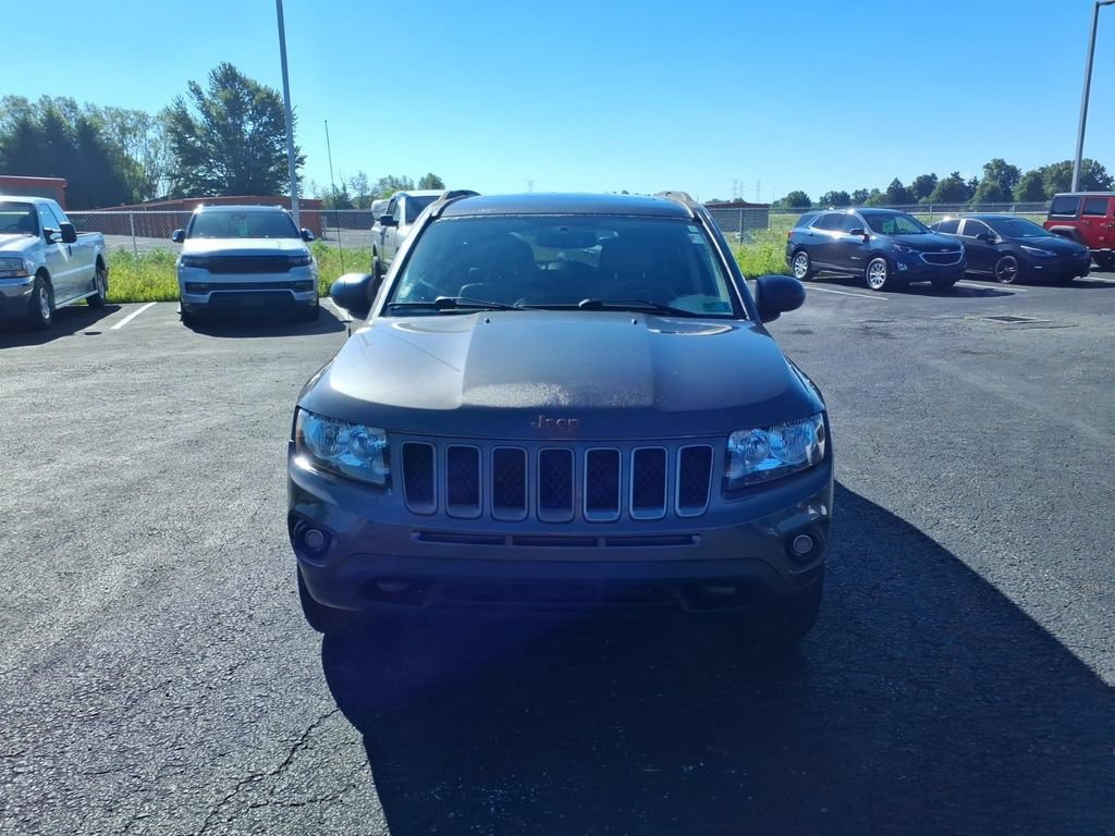 Used 2016 Jeep Compass 75th Anniversary w/ Power Value Group AWD/4WD image 3