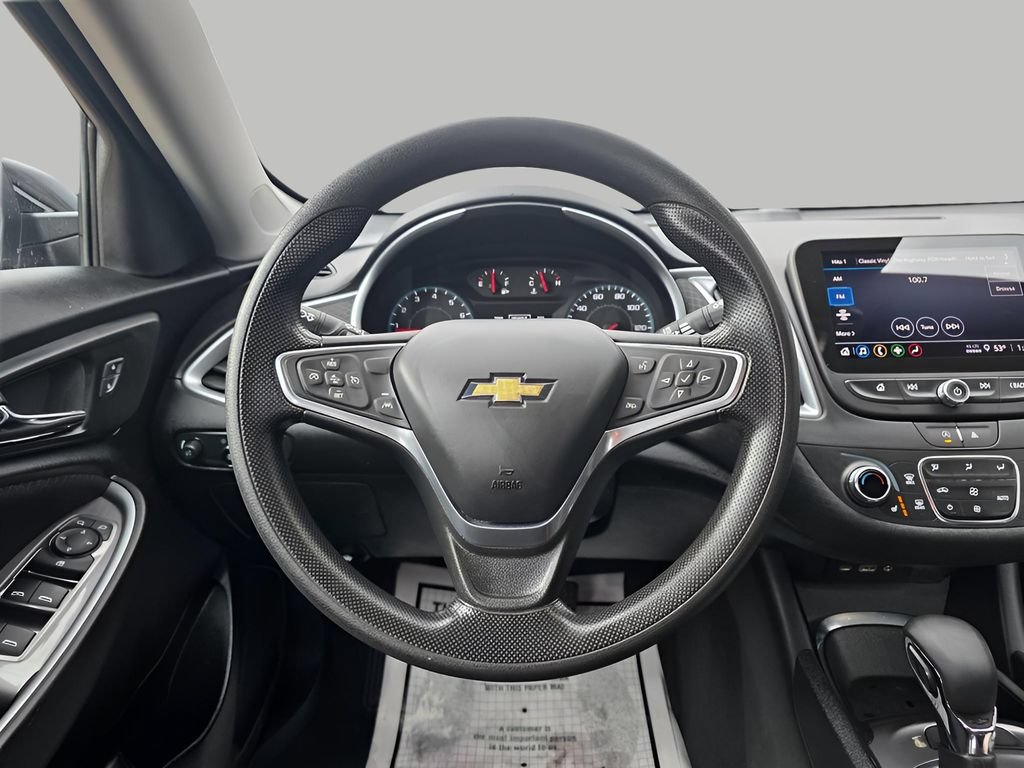 Used 2023 Chevrolet Malibu LT FWD image 18