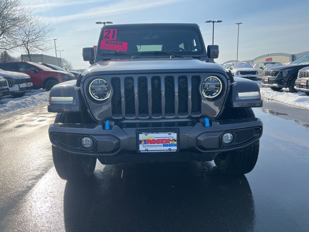 Used 2021 Jeep Wrangler Unlimited Sahara image 2