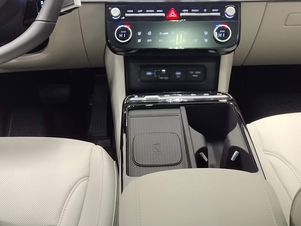 New 2026 Hyundai Tucson Limited image 41