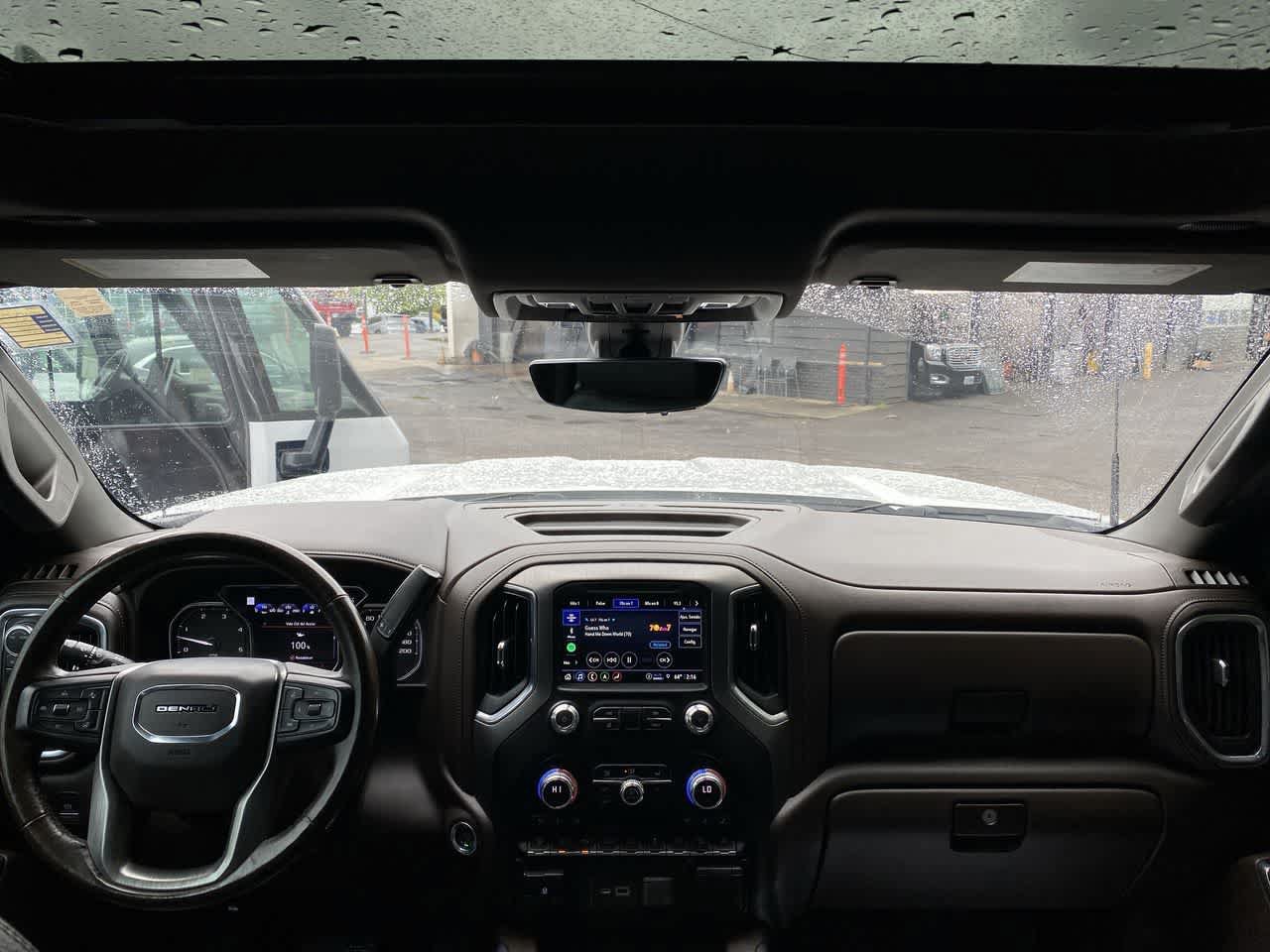 Used 2021 GMC Sierra 3500 Denali w/ Denali Ultimate Package AWD/4WD image 12