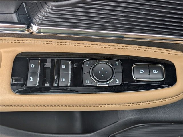 Certified 2022 Lincoln Corsair Reserve w/ Sport Package image 17