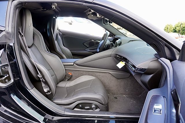 Used 2024 Chevrolet Corvette Stingray Preferred Cpe w/ Stealth Interior Trim Package RWD image 16
