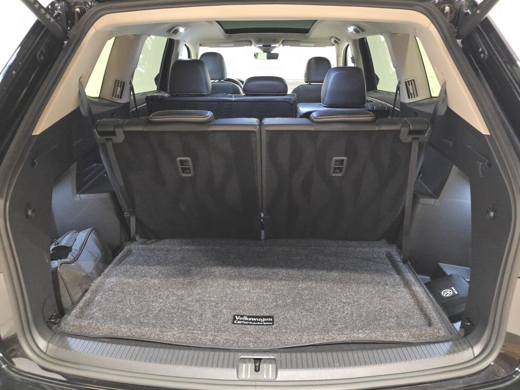 Used 2024 Volkswagen Atlas SEL AWD/4WD image 21