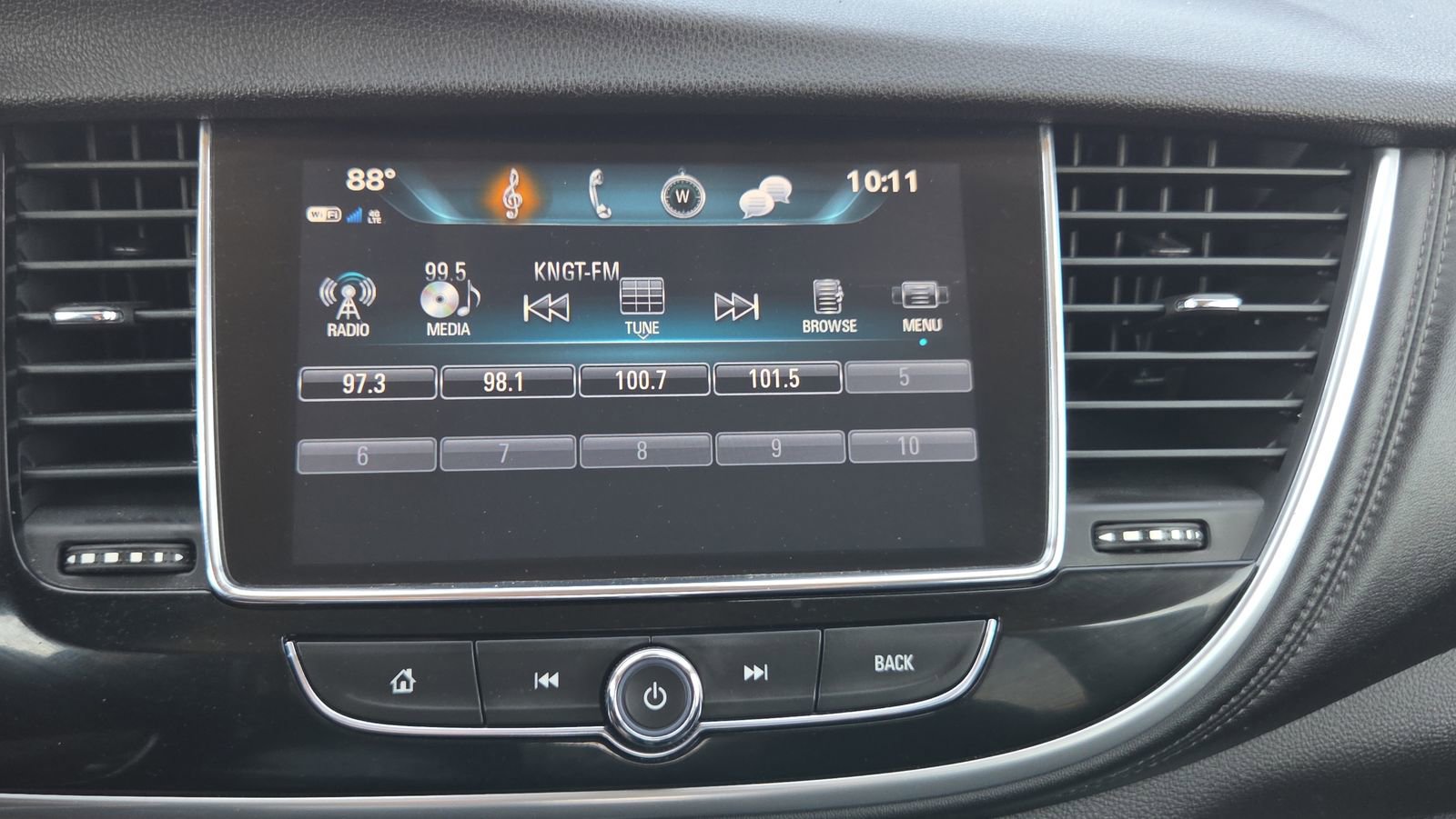 Used 2019 Buick Encore Preferred image 10