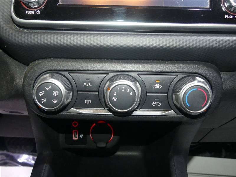 Used 2024 Nissan Kicks S FWD image 38