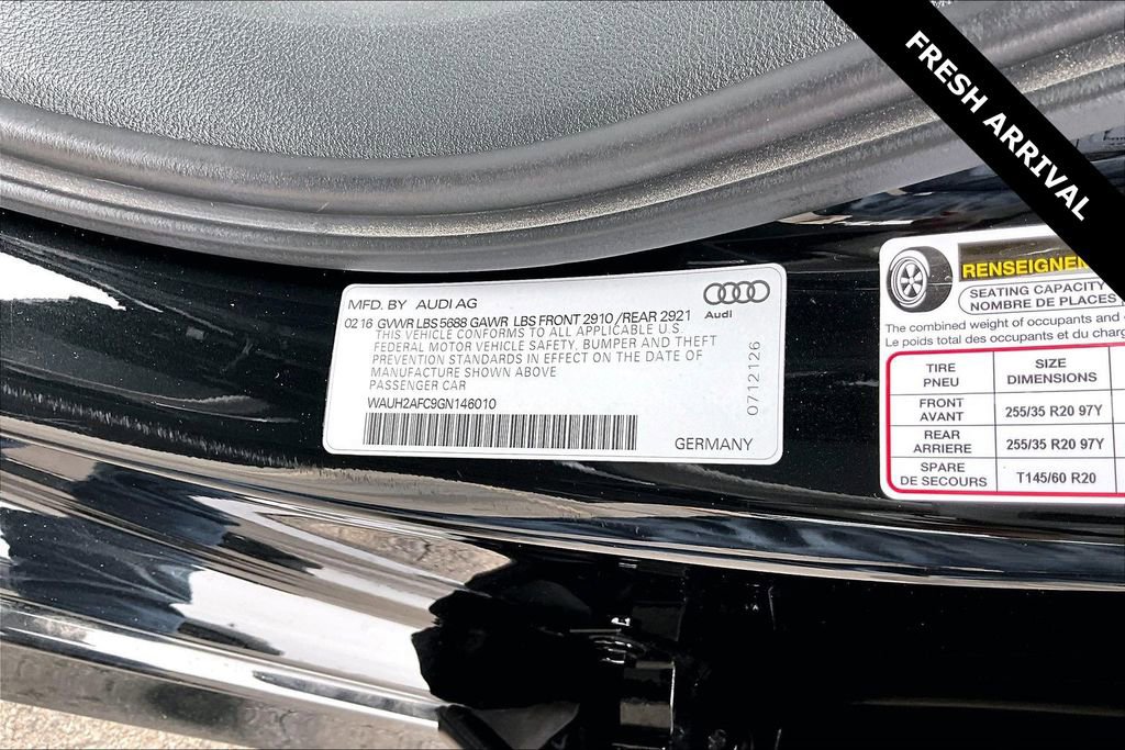 Used 2016 Audi S6 Prestige w/ Prestige Package image 18