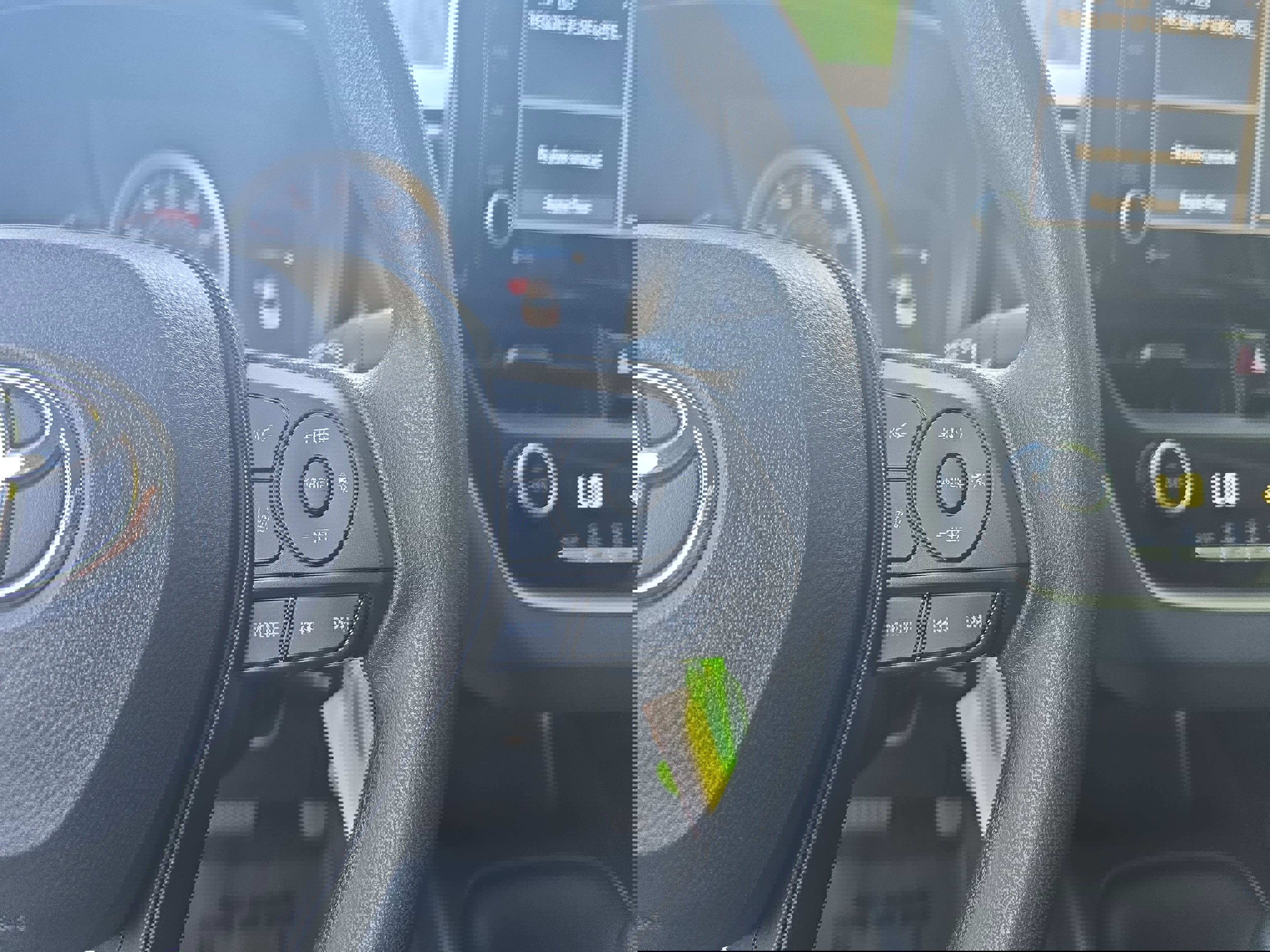 Used 2022 Toyota Corolla LE image 17