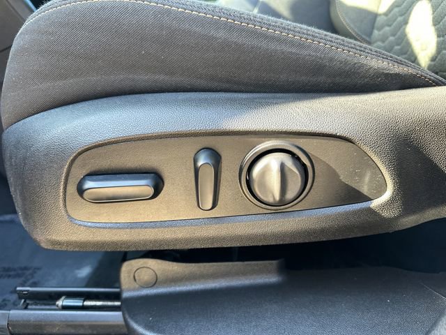 Used 2018 Chevrolet Equinox LT image 22