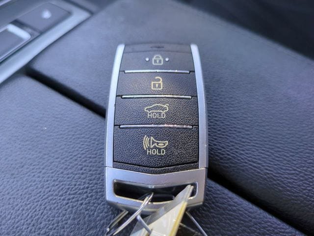 Used 2018 Genesis G80 3.8 AWD/4WD image 29