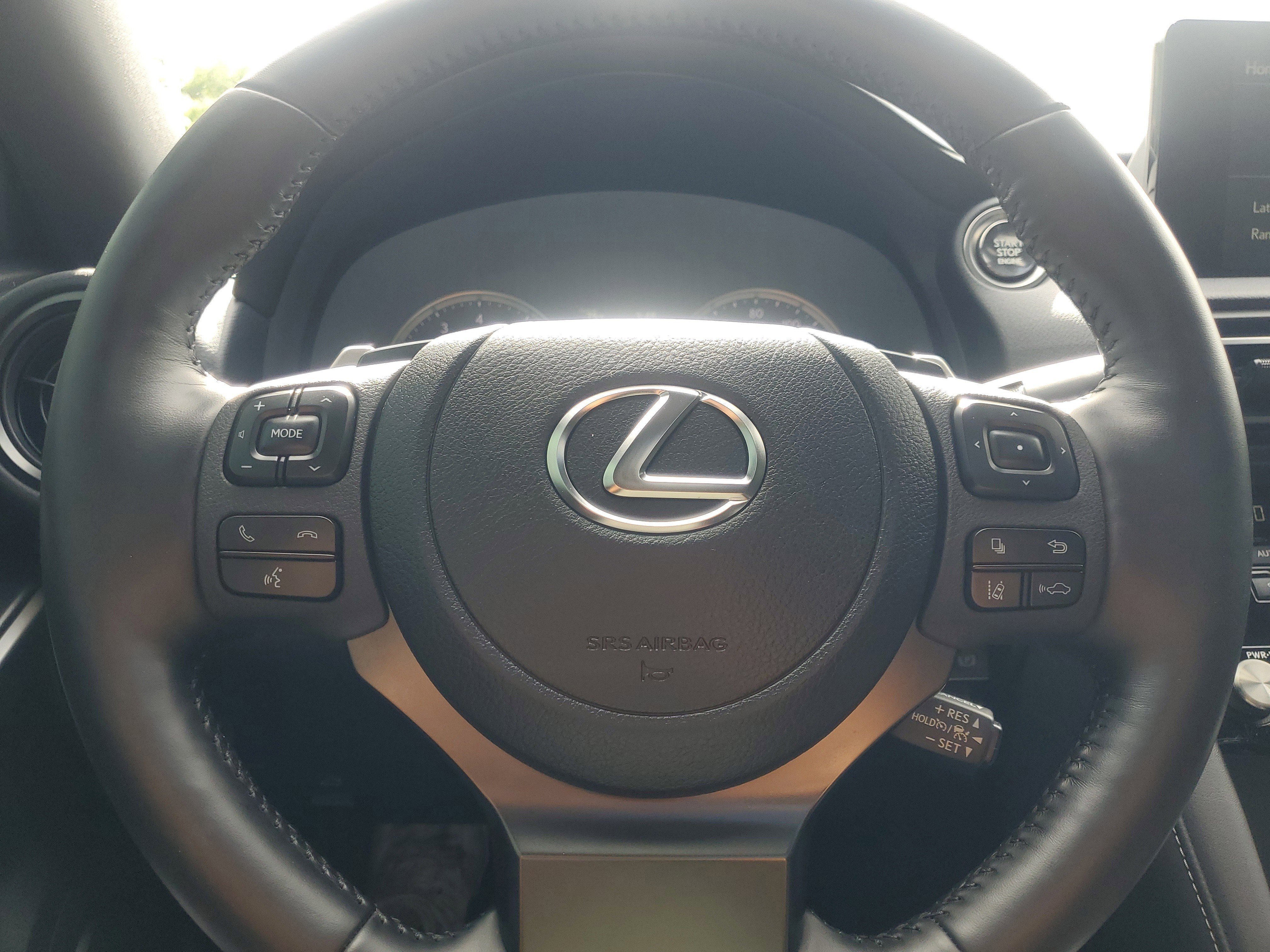 Used 2025 Lexus IS 300 w/ Premium Package RWD image 24