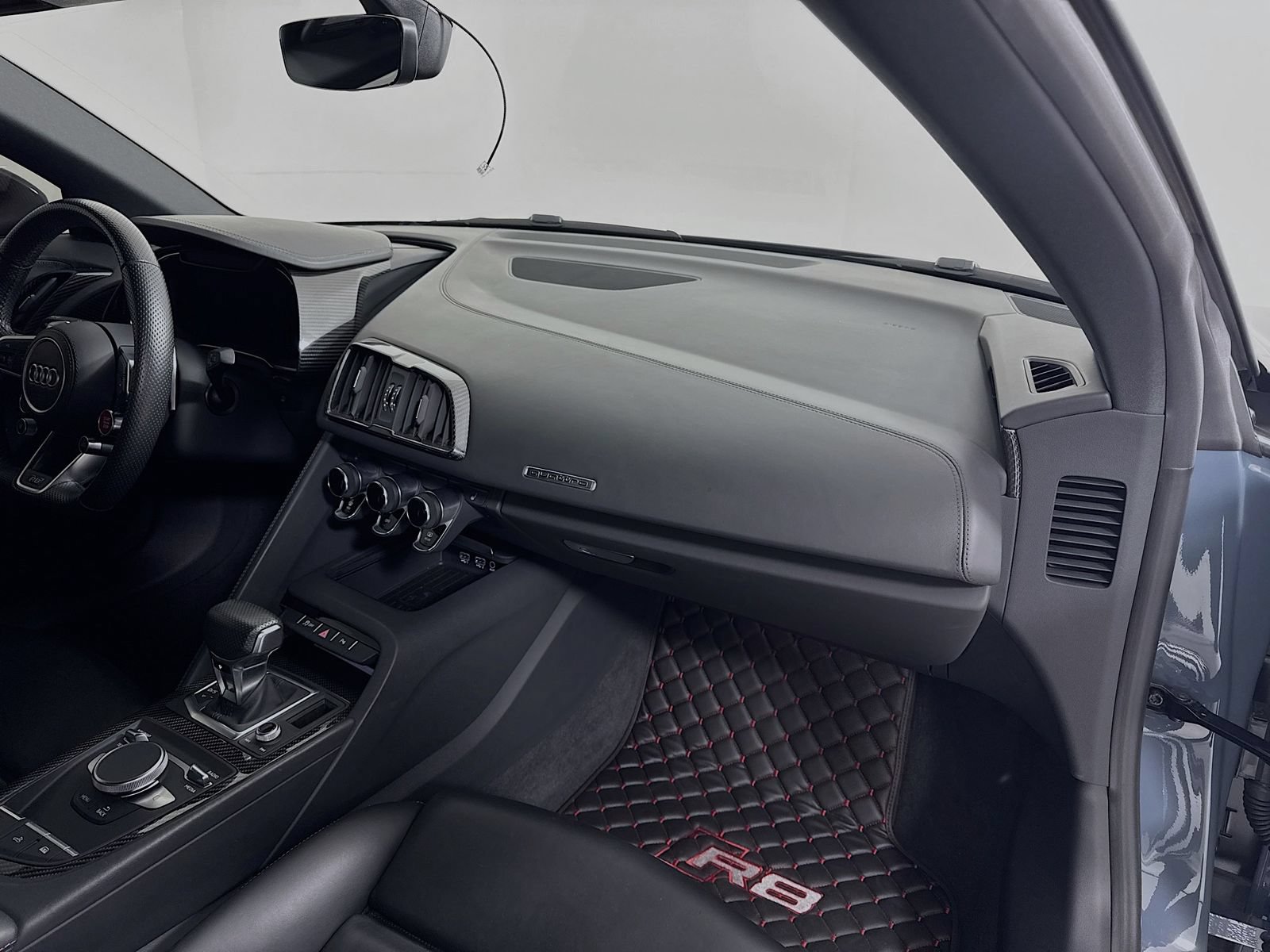 Used 2022 Audi R8 V10 performance AWD/4WD image 8