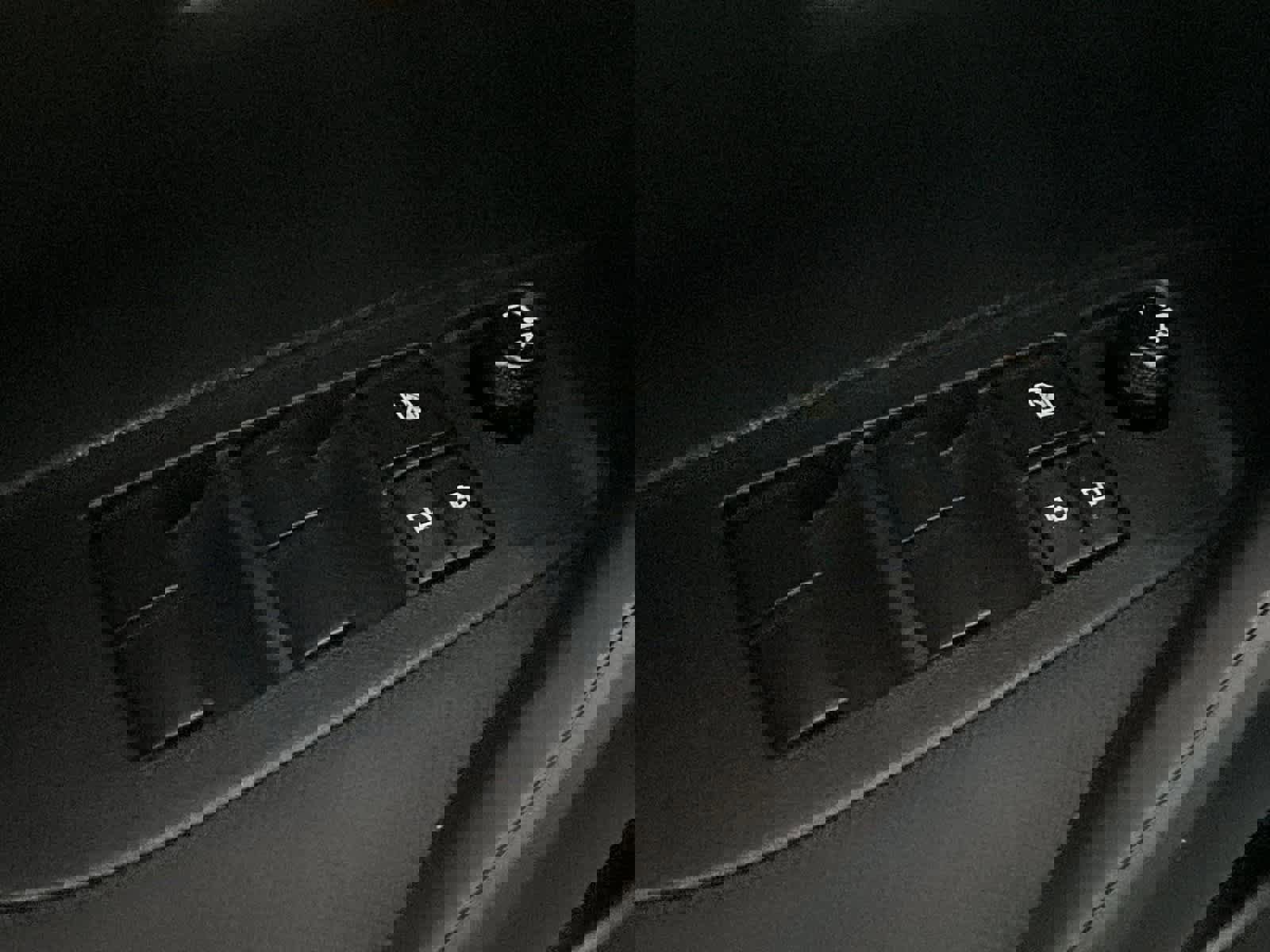 Used 2020 Toyota Corolla LE image 14