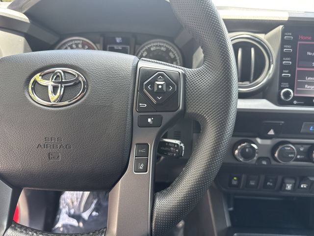 Used 2022 Toyota Tacoma TRD Sport w/ Technology Package AWD/4WD image 18