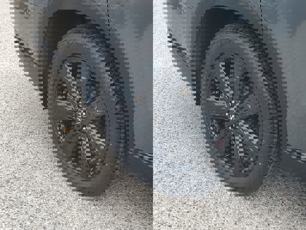 Used 2023 Hyundai Palisade XRT w/ Cargo Package image 5