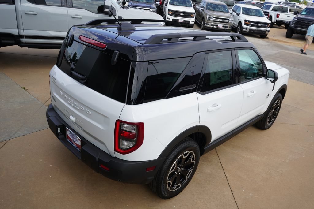 New 2026 Ford Bronco Sport Outer Banks w/ Outer Banks Tech Package+ AWD/4WD image 15