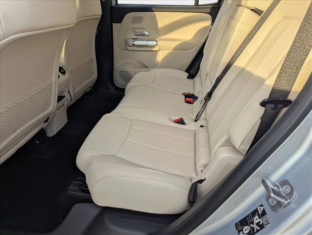 New 2026 Mercedes-Benz GLB 250 image 13