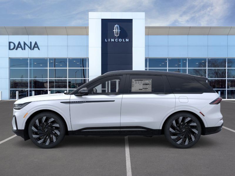 New 2026 Lincoln Nautilus Reserve w/ Jet Appearance Package AWD/4WD image 3