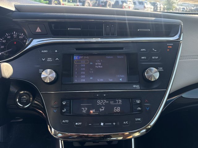 Used 2014 Toyota Avalon XLE Touring FWD image 18
