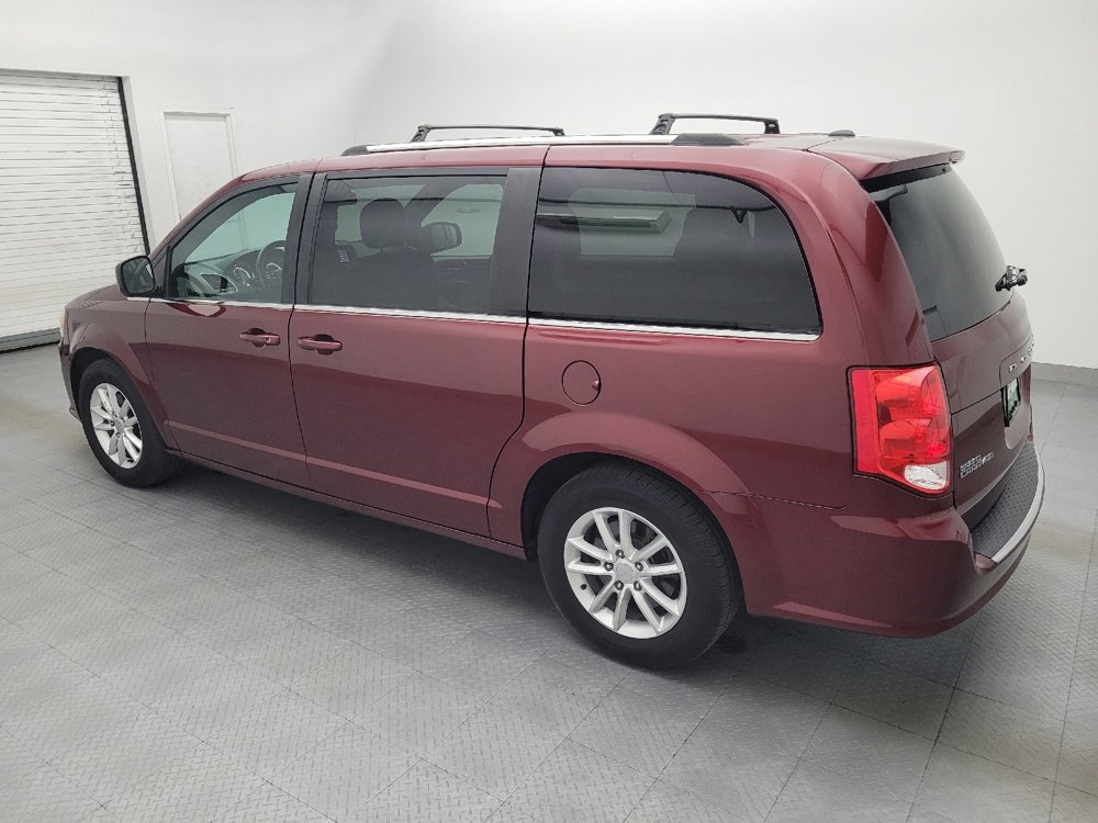 Used 2018 Dodge Grand Caravan SXT FWD image 3