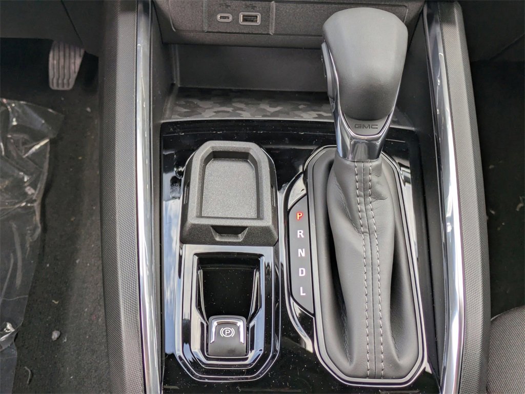 New 2026 GMC Canyon Elevation w/ Convenience Package image 25