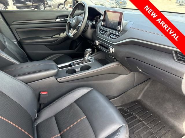 Used 2022 Nissan Altima 2.5 SR image 18