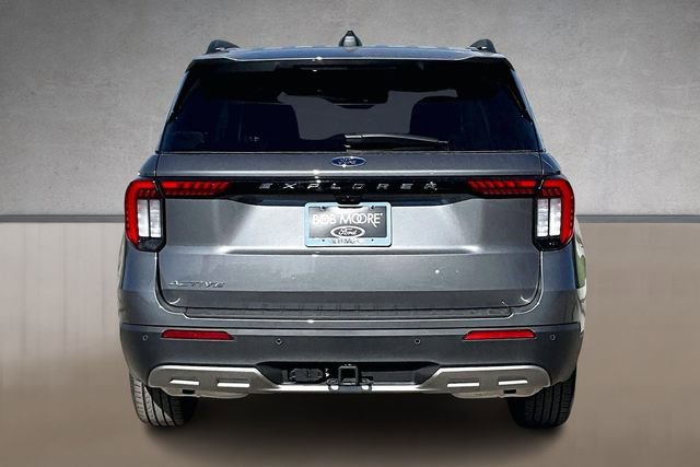 New 2026 Ford Explorer Active w/ Active Comfort Package image 4