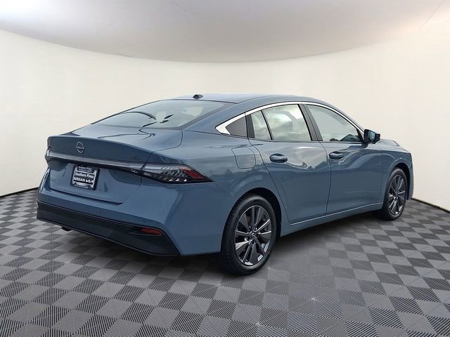 New 2026 Nissan Sentra SL w/ Floor Mat Package FWD image 6