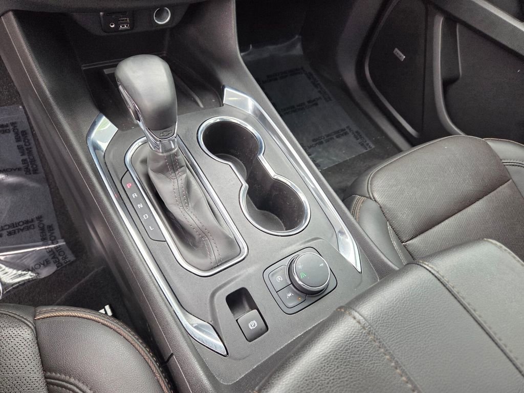 Used 2023 Chevrolet Traverse High Country image 29