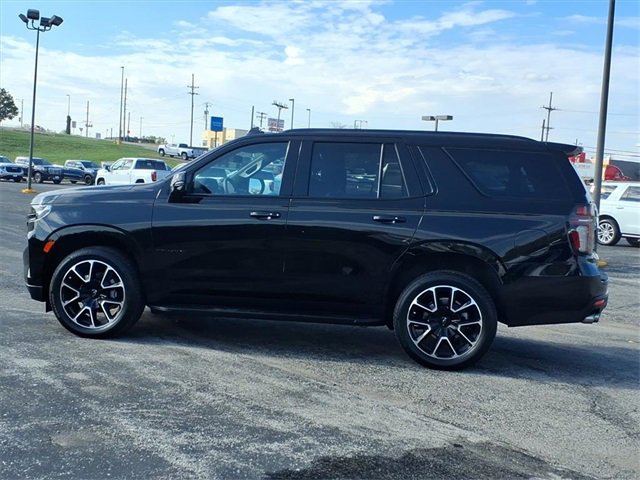 Used 2024 Chevrolet Tahoe RST w/ Sport Performance Package image 16