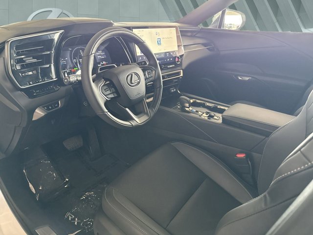 Certified 2026 Lexus RX 350h w/ Convenience Package image 11