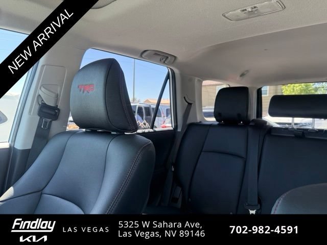 Used 2021 Toyota 4Runner TRD Off-Road Premium w/ Moonroof Package AWD/4WD image 11