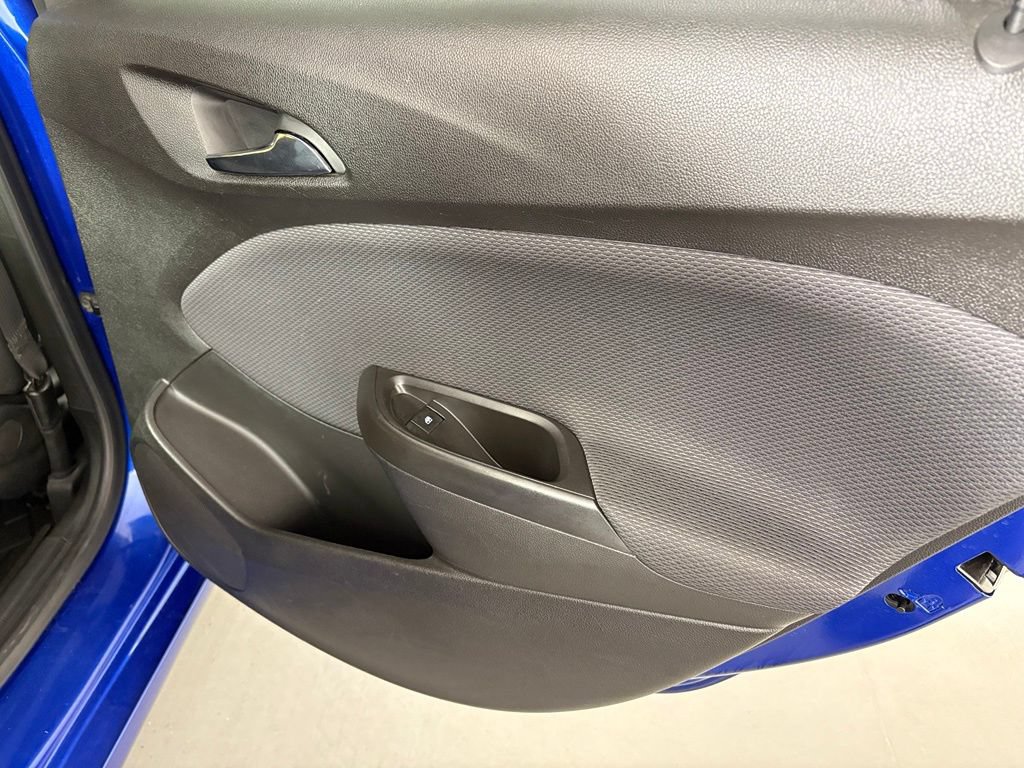 Certified 2019 Chevrolet Cruze LT w/ Convenience Package FWD image 39