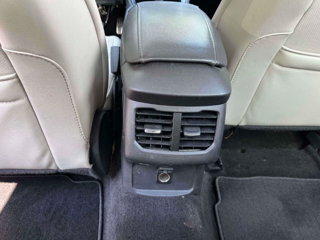 Used 2015 Ford Fusion Titanium FWD image 16