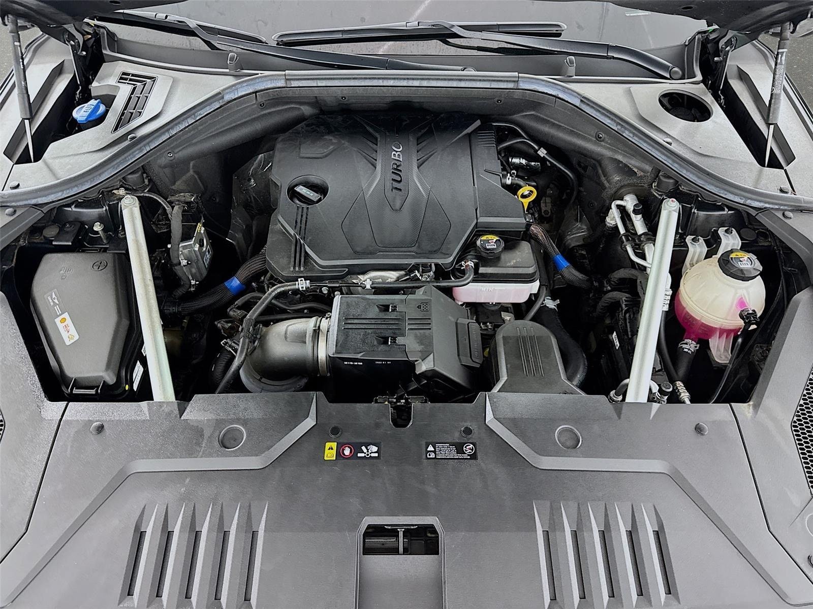 Certified 2022 Genesis GV70 2.5T AWD/4WD image 30