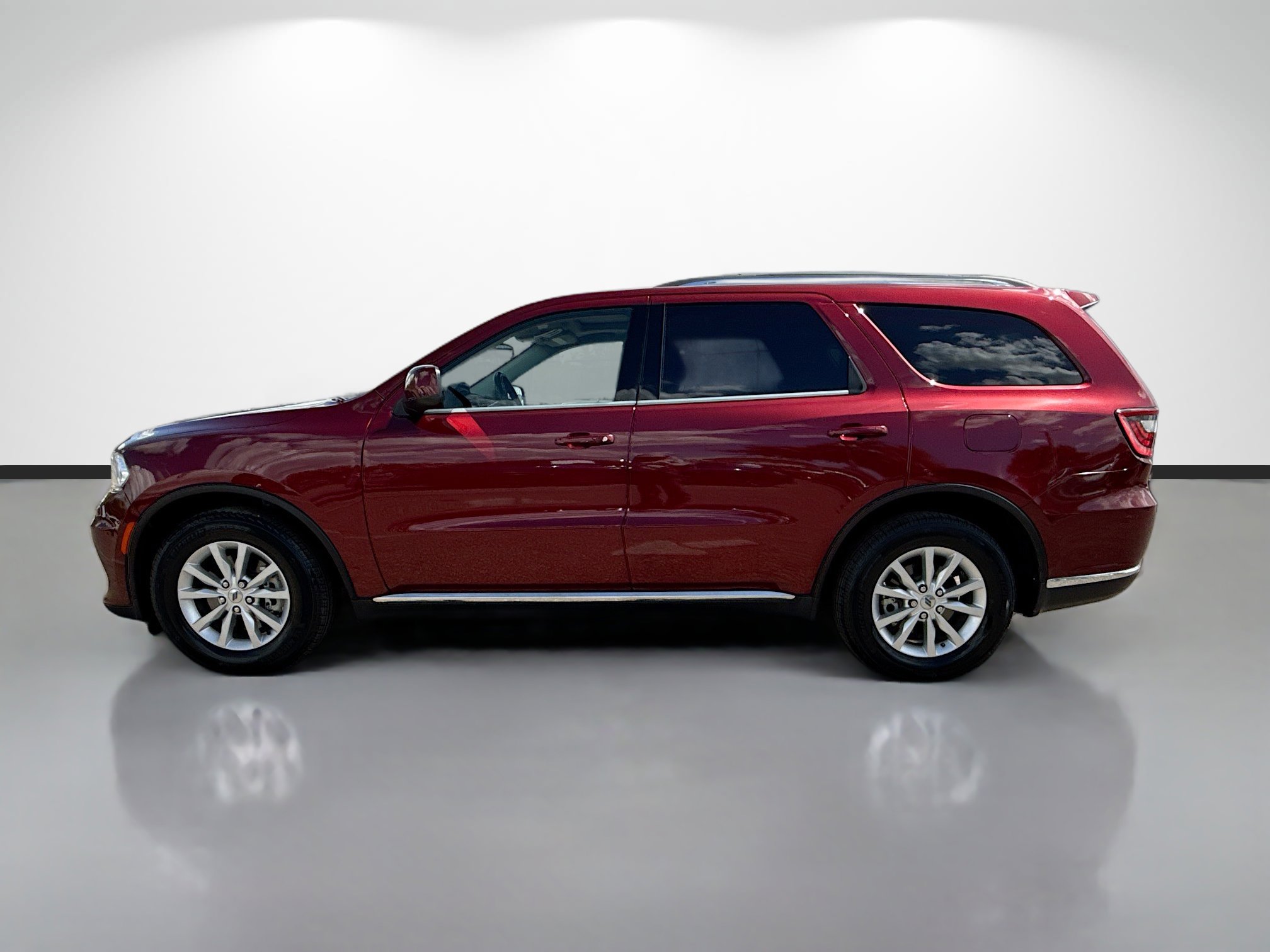 Used 2022 Dodge Durango SXT image 6