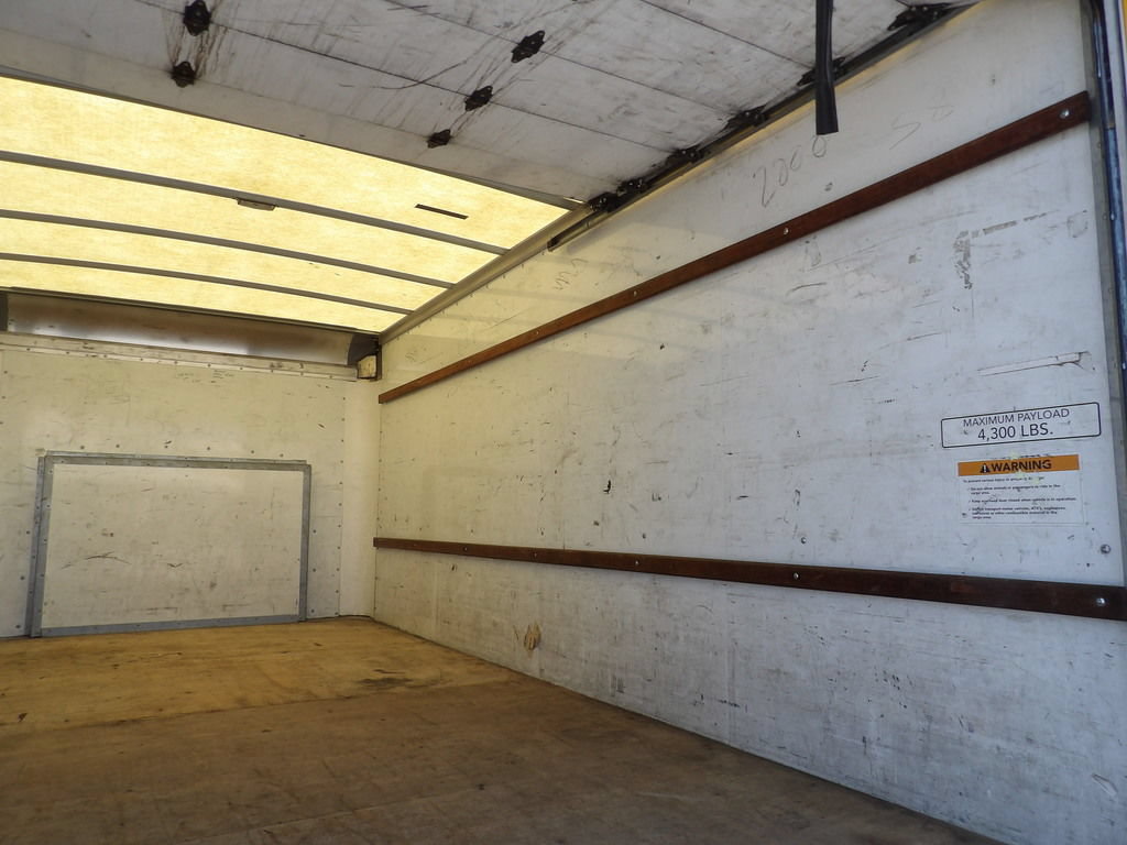 Used 2021 Ford E-350 and Econoline 350 Super Duty RWD image 36