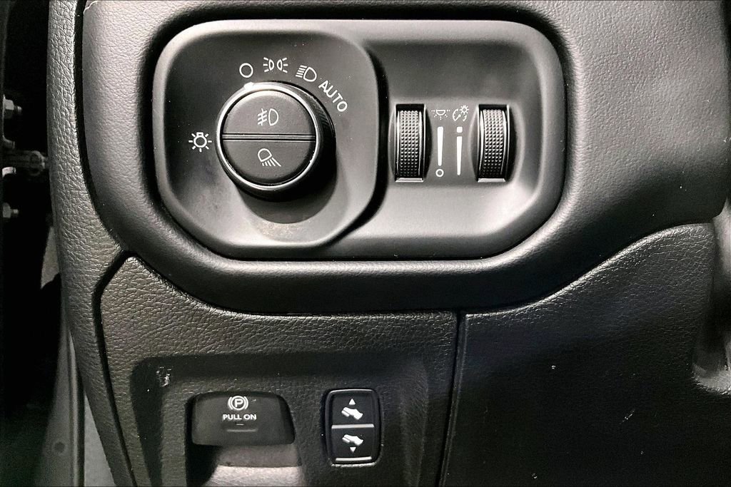 Used 2022 RAM 1500 Limited image 18
