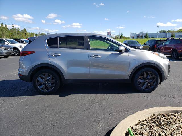 Certified 2022 Kia Sportage LX w/ LX AWD Value Edition Package image 3