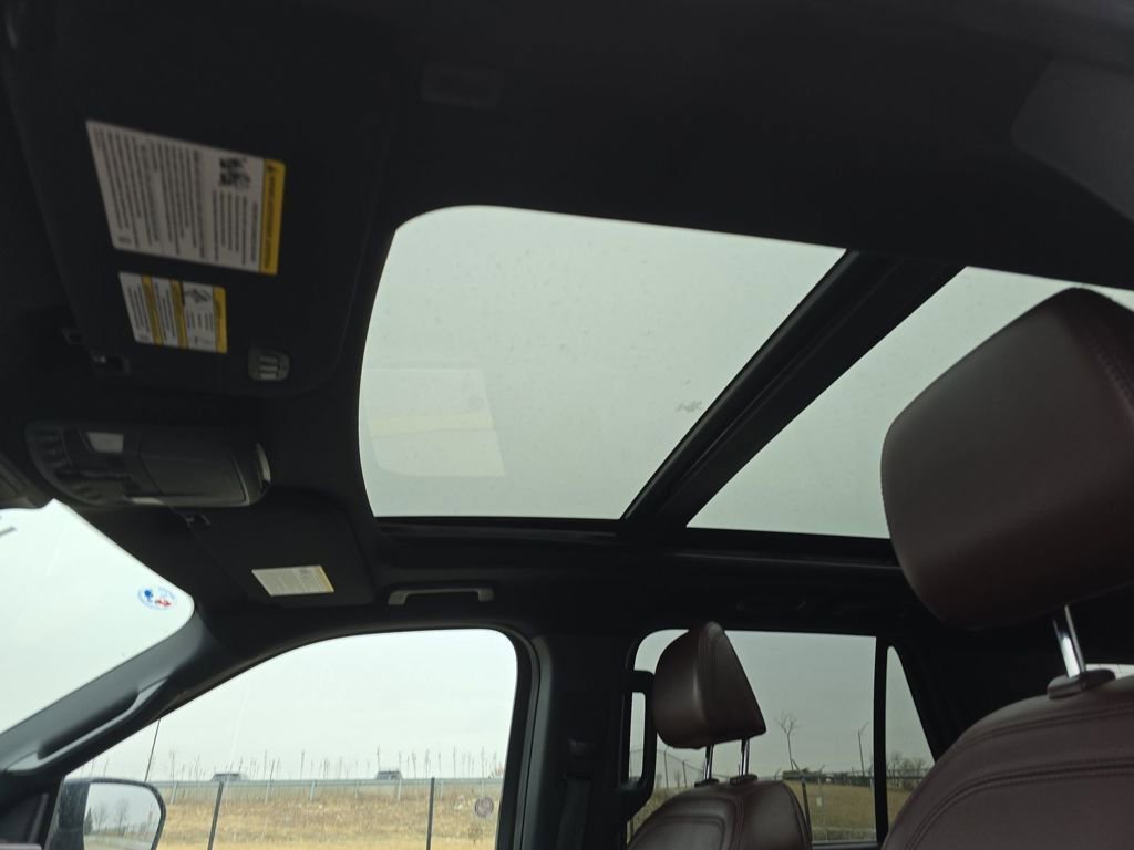 Used 2024 Ford Expedition Max Limited image 7