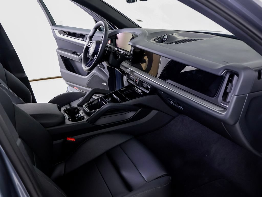 New 2026 Porsche Cayenne E-Hybrid AWD/4WD image 8