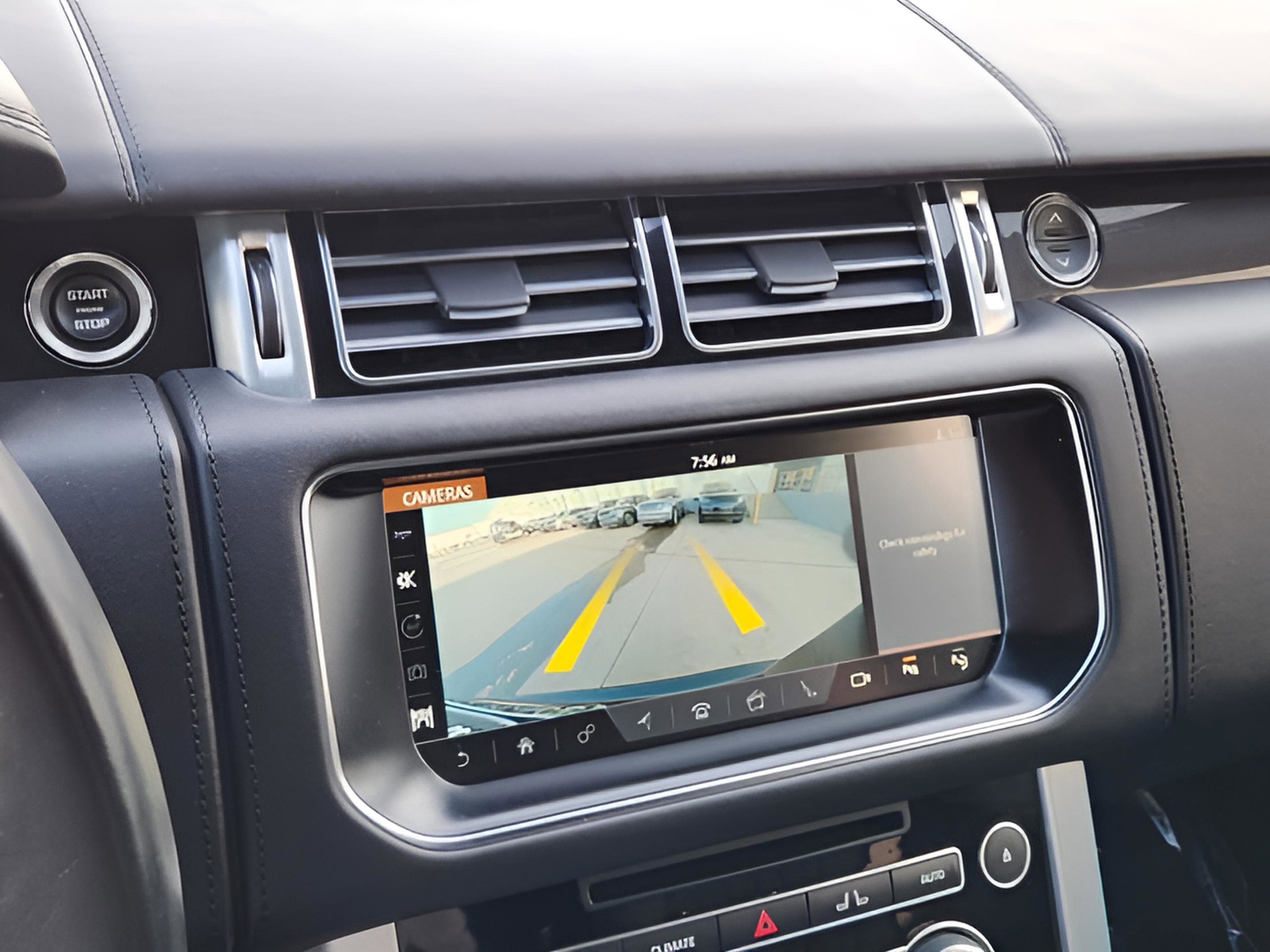 Used 2017 Land Rover Range Rover SV Autobiography Dynamic image 13