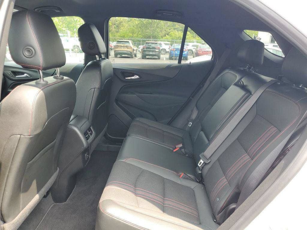 Certified 2022 Chevrolet Equinox RS FWD image 29