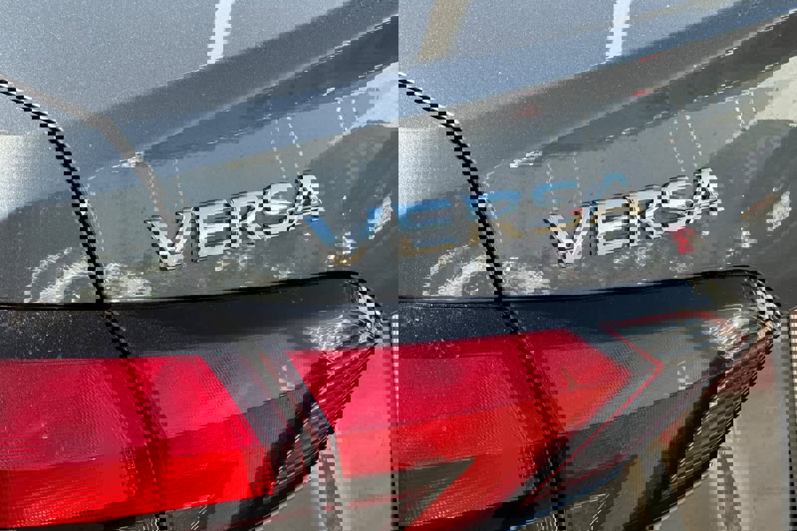New 2025 Nissan Versa SV image 13
