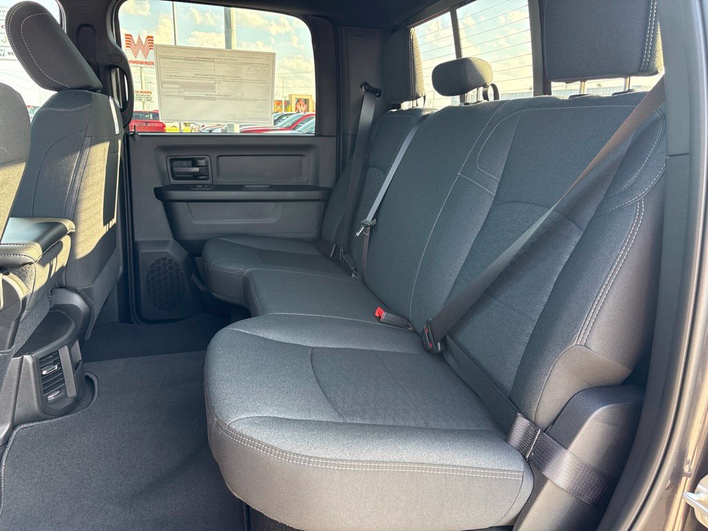 New 2027 RAM 3500 Tradesman AWD/4WD image 23