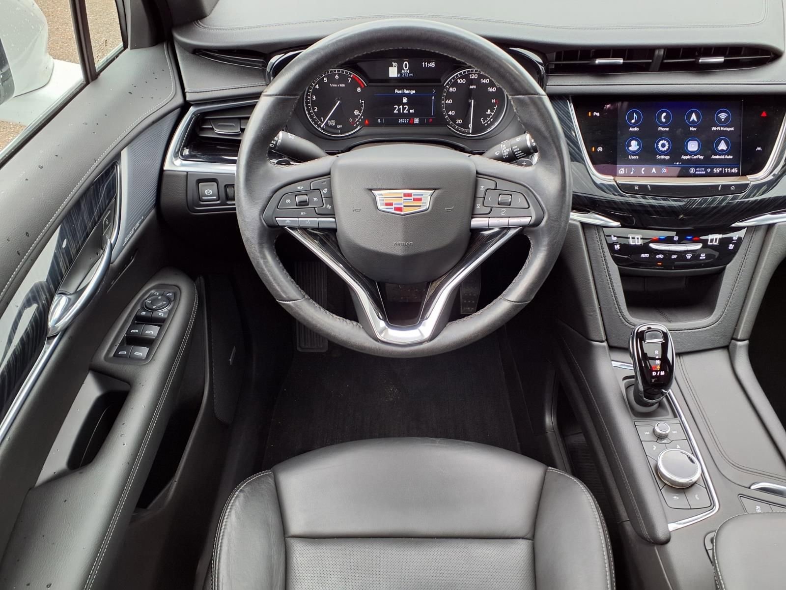 Used 2023 Cadillac XT6 Premium Luxury AWD/4WD image 13