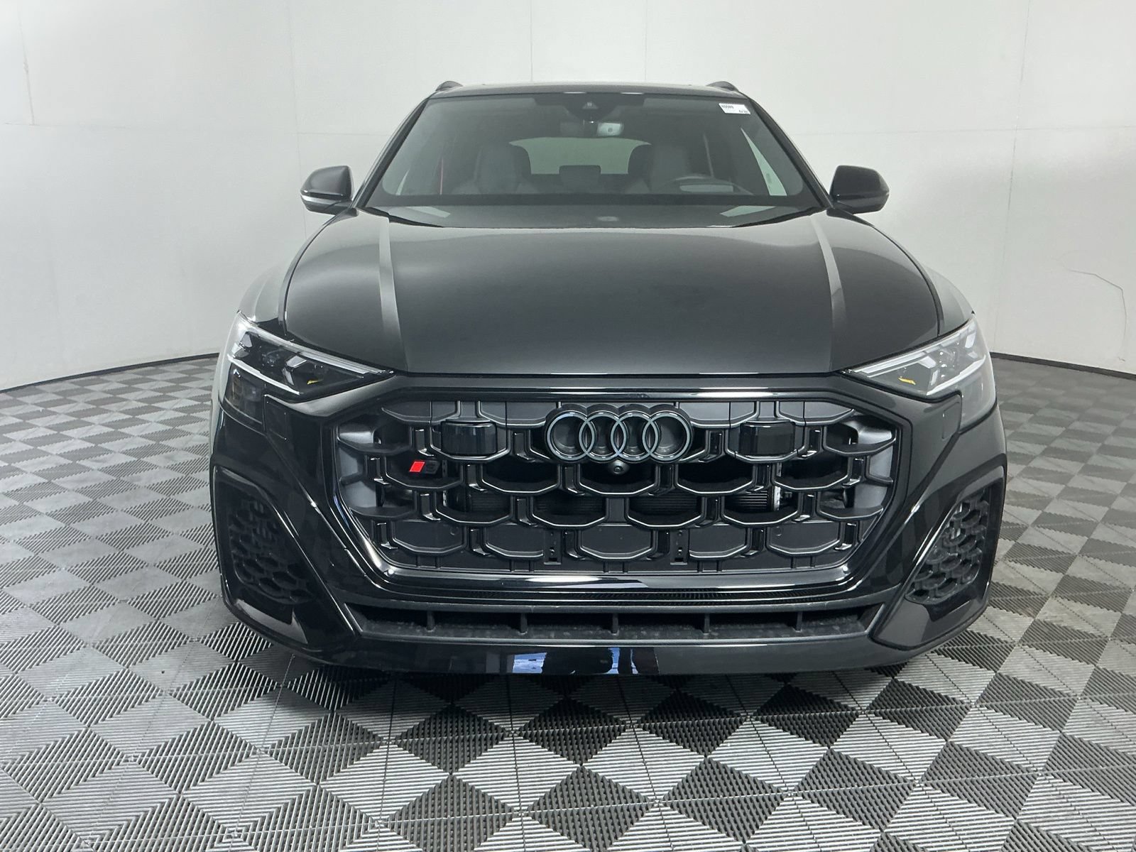 New 2026 Audi SQ8 Prestige AWD/4WD image 2