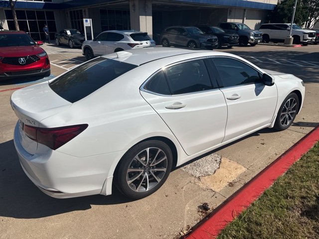 Used 2016 Acura TLX w/ Technology Package FWD image 3