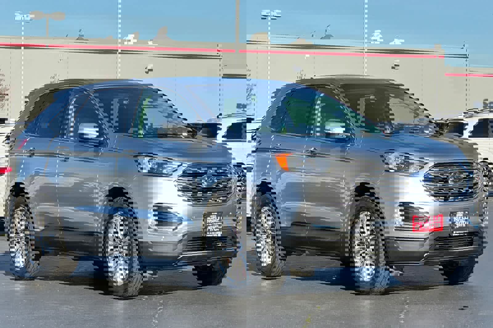 Used 2022 Ford Edge Titanium image 5